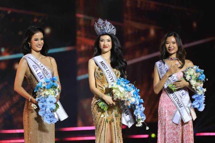 Miss Universe Vietnam 2023 sau 4 tháng đăng quang: Bùi Quỳnh Hoa ‘đóng bụi’, Á hậu liên tục đắt show