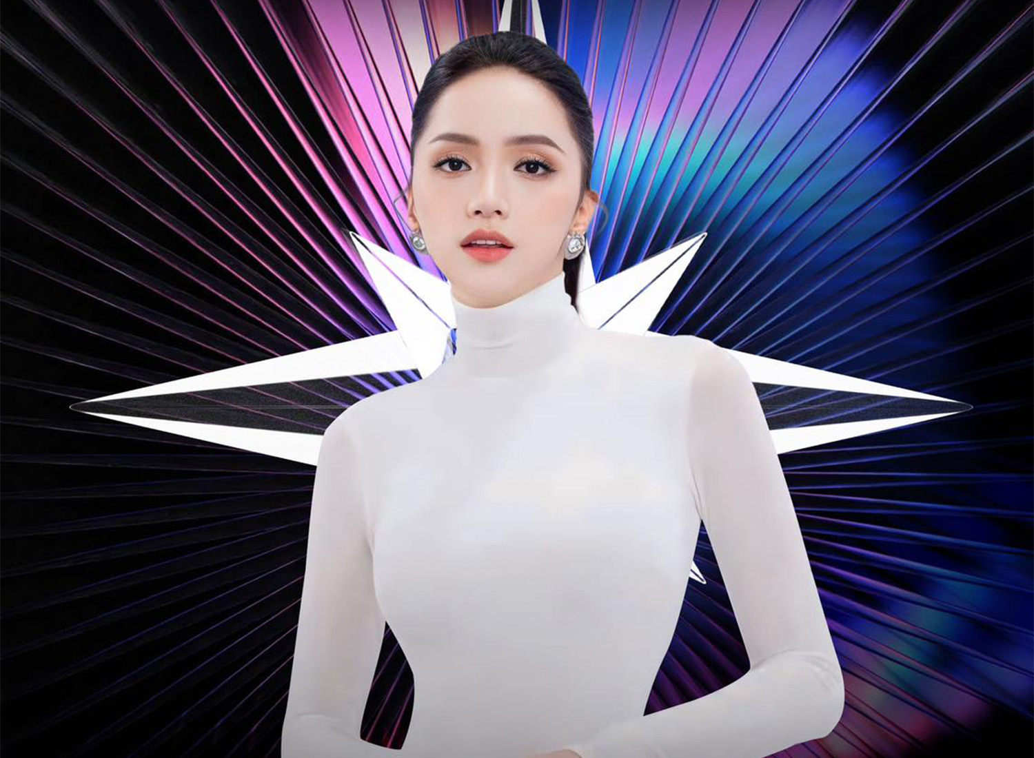 HOA HẬU HƯƠNG GIANG TRỞ THÀNH GIÁM KHẢO MISS UNIVERSE VIETNAM 2024