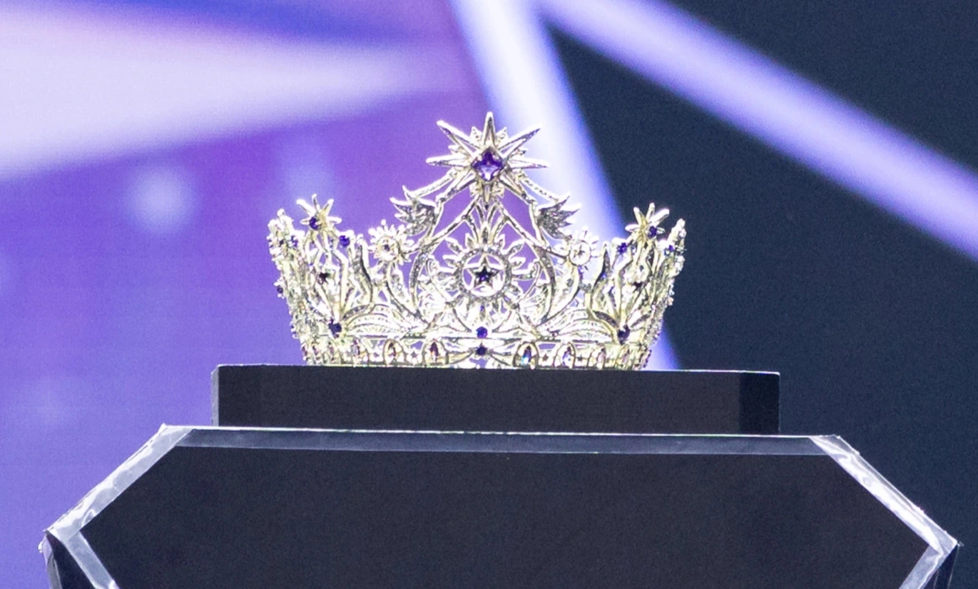 CÔNG BỐ VƯƠNG MIỆN 24 TRIỆU ĐỒNG CỦA MISS UNIVERSE VIETNAM 2024